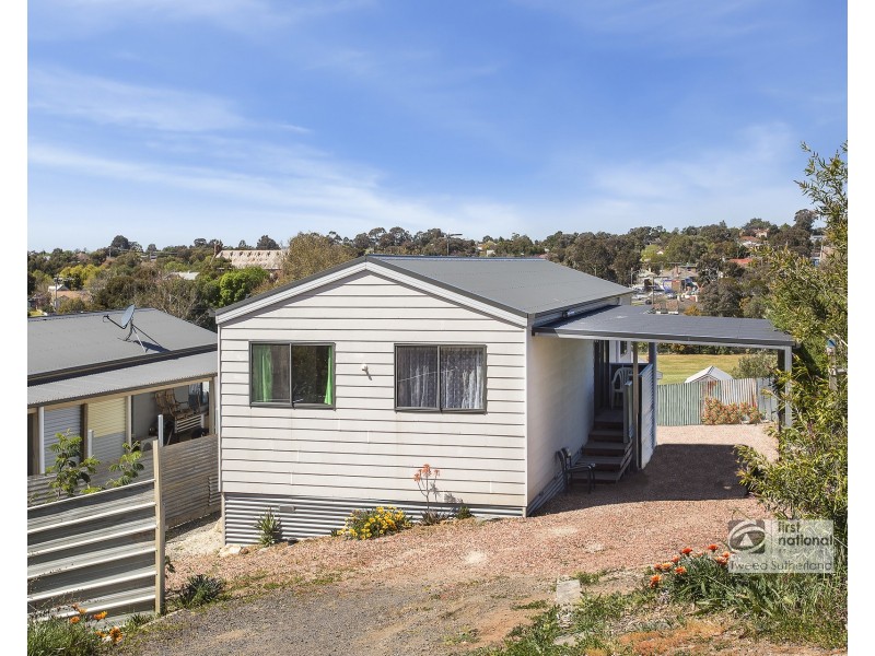 25 Philpot Street, Long Gully VIC 3550