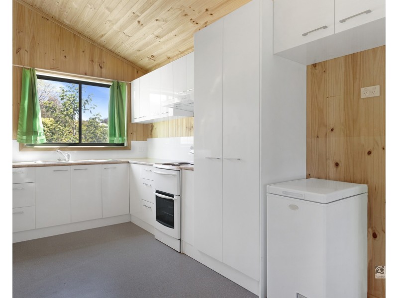 25 Philpot Street, Long Gully VIC 3550