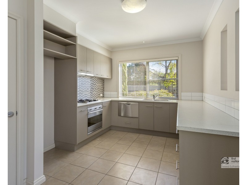 1/16 Skene Street, Kennington VIC 3550