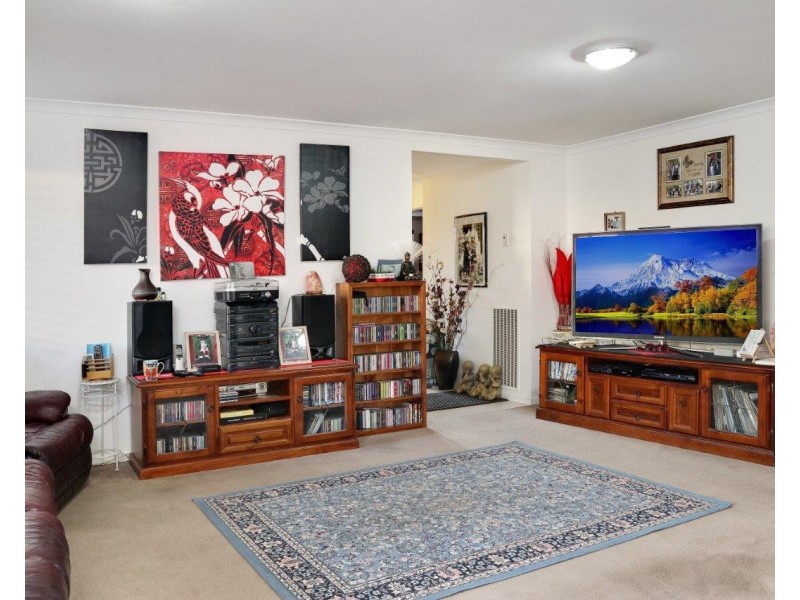 75 Kingston Drive, Eaglehawk VIC 3556