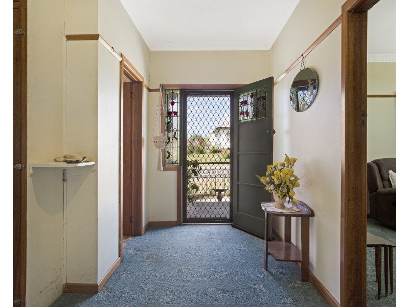 12 Weatherall Street, California Gully VIC 3556