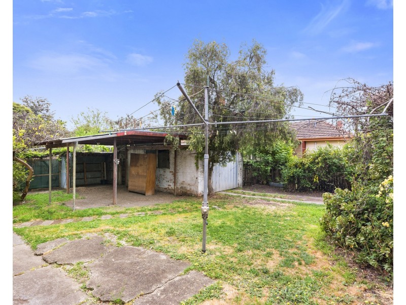 39 Bay Street, Golden Square VIC 3555