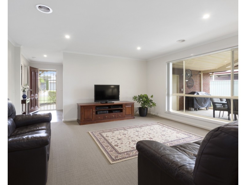 10 Lewana Way, Strathfieldsaye VIC 3551