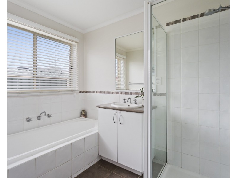 10 Lewana Way, Strathfieldsaye VIC 3551