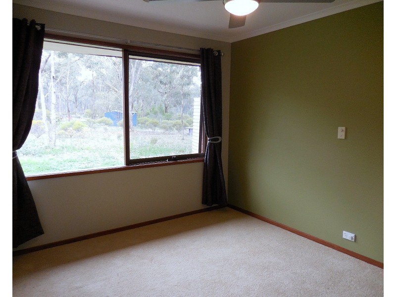 6 Nation Court, Ascot VIC 3551