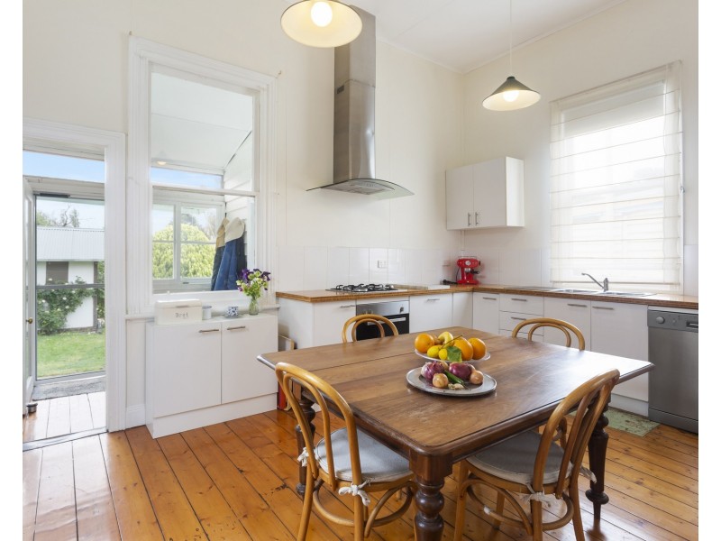 49 Honeysuckle Street, Bendigo VIC 3550