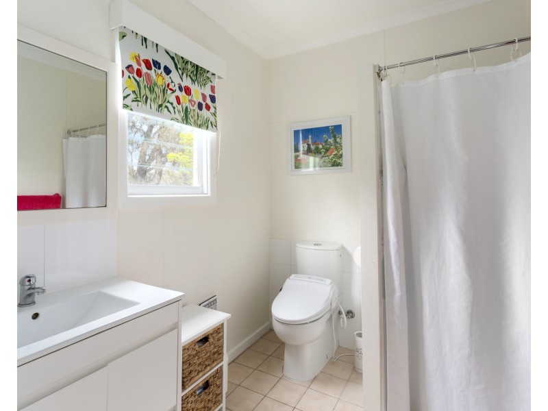 49 Honeysuckle Street, Bendigo VIC 3550