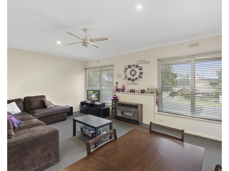 13 Archer Street, Kangaroo Flat VIC 3555