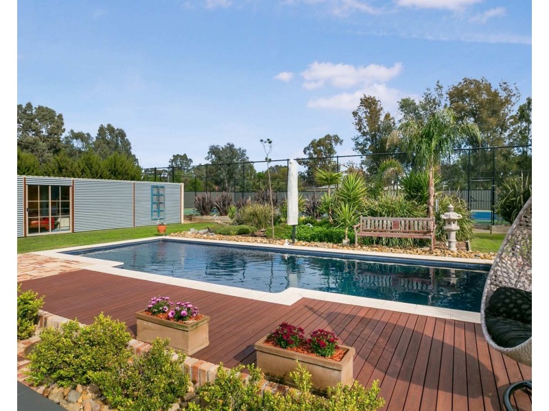 3 Woodlea Close, Strathfieldsaye VIC 3551