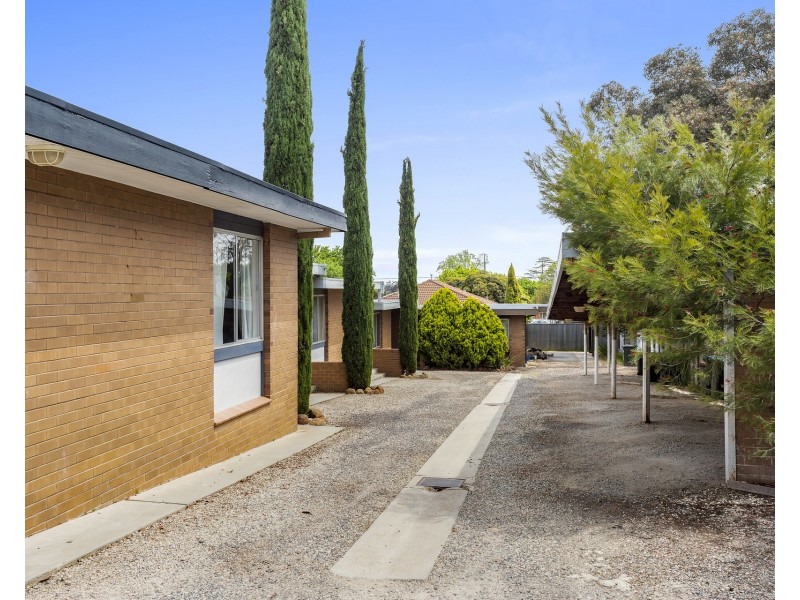 4/45 Glencoe Street, Kennington VIC 3550