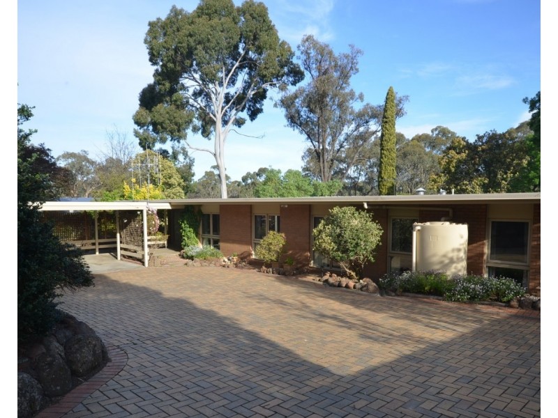 63 Lawson street, Spring Gully VIC 3550