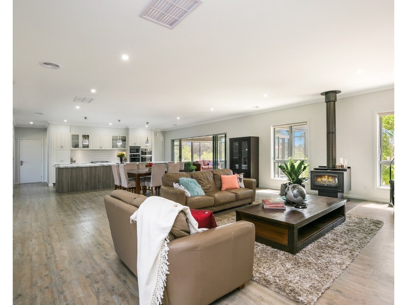 4 Airey Street, Huntly VIC 3551