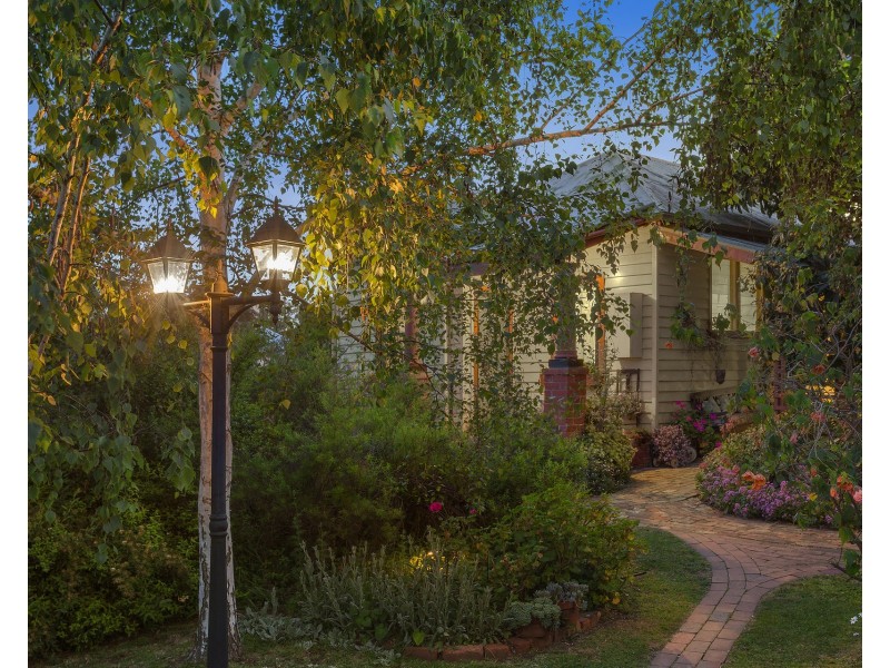 8 Galvin Street, Bendigo VIC 3550