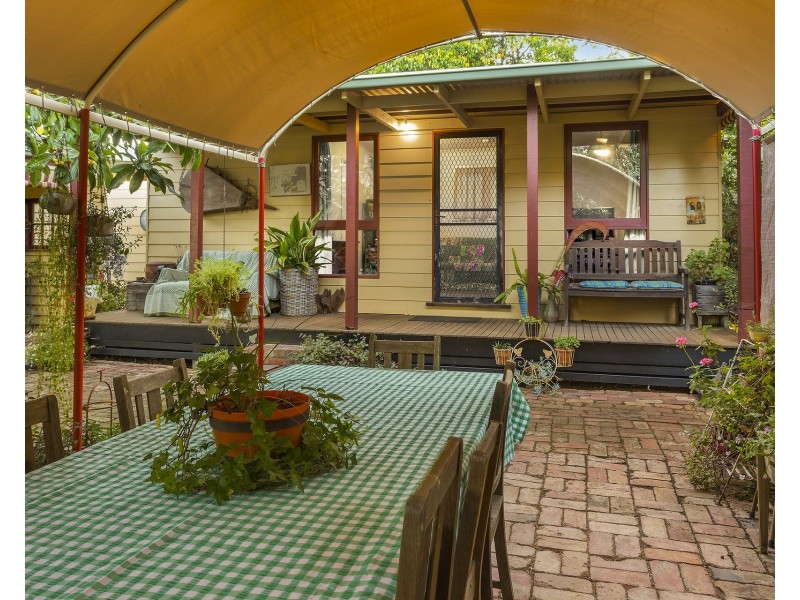 8 Galvin Street, Bendigo VIC 3550