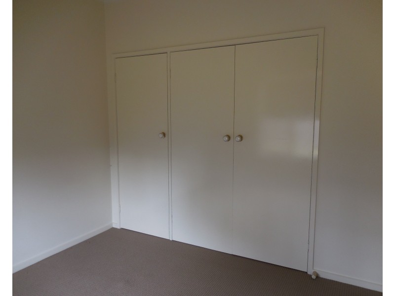 5 School Street, California Gully VIC 3556