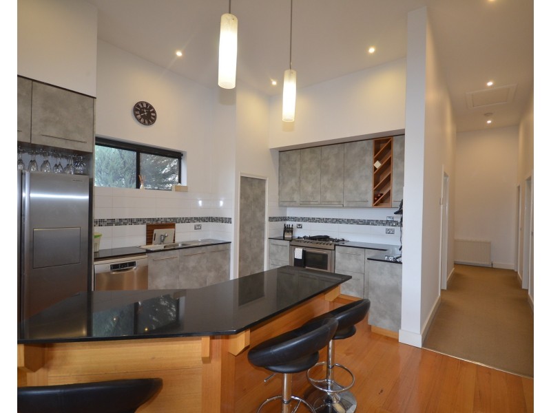 106 Mollison Street, Bendigo VIC 3550