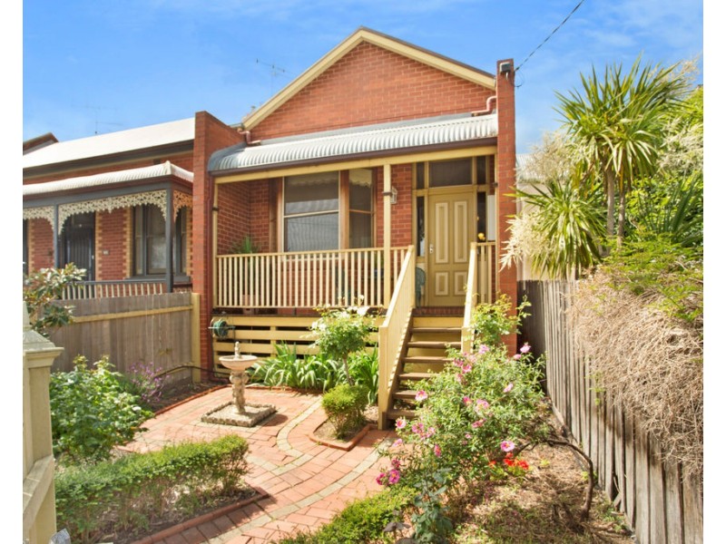 97 Olinda Street, Quarry Hill VIC 3550