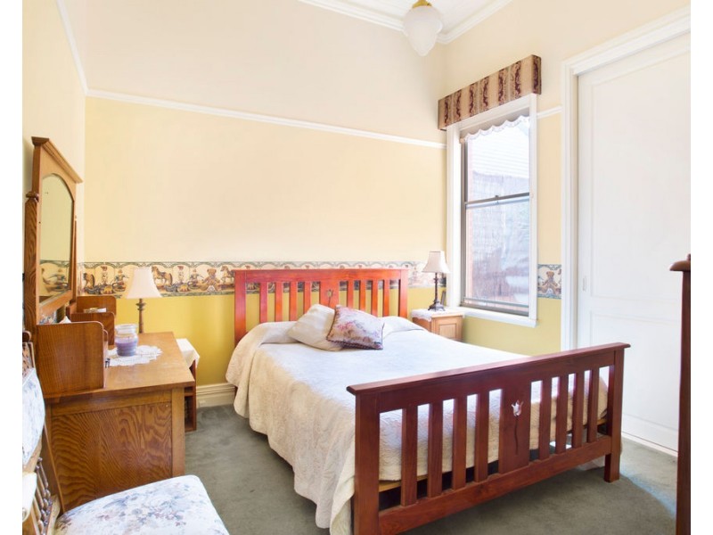 97 Olinda Street, Quarry Hill VIC 3550