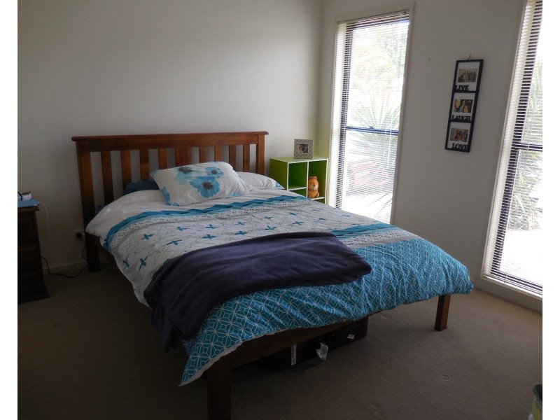 7B Cardogen Place, Kennington VIC 3550
