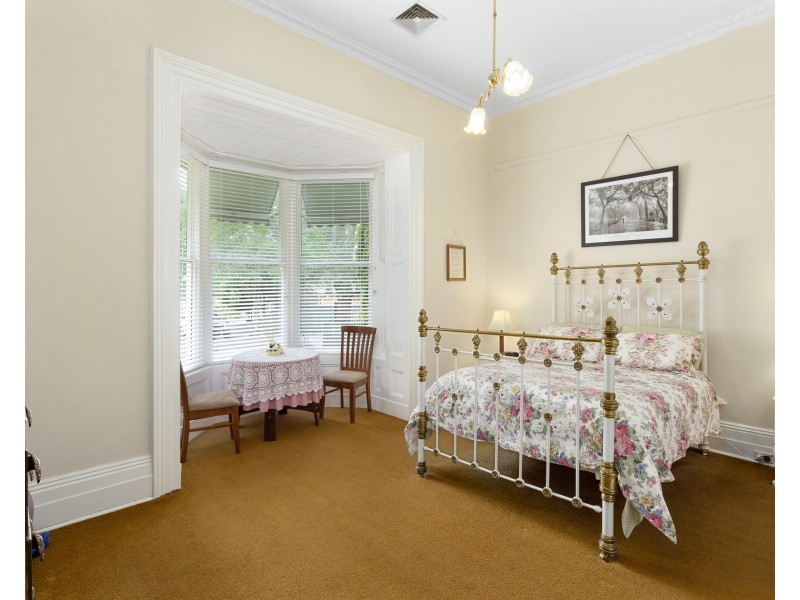 2 Myrnong Court, Kangaroo Flat VIC 3555
