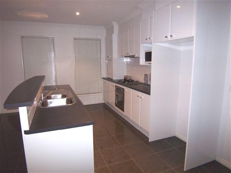 44 Saxby Drive, Strathfieldsaye VIC 3551