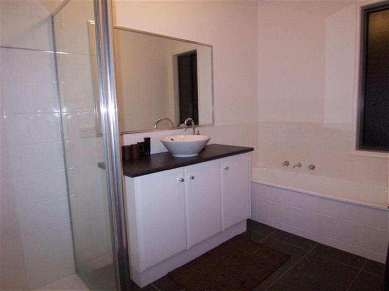 44 Saxby Drive, Strathfieldsaye VIC 3551