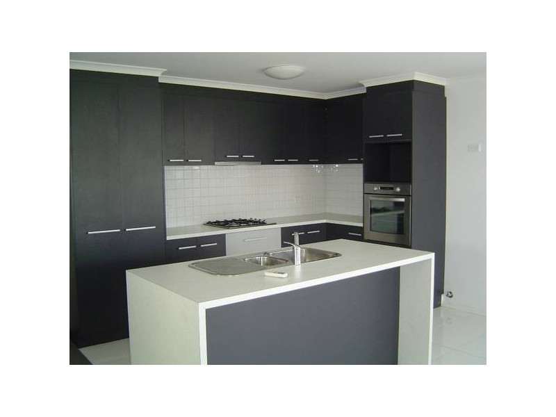 5 Chantelle Court, Kangaroo Flat VIC 3555