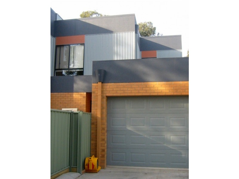 3/87 Adams Street, Quarry Hill VIC 3550