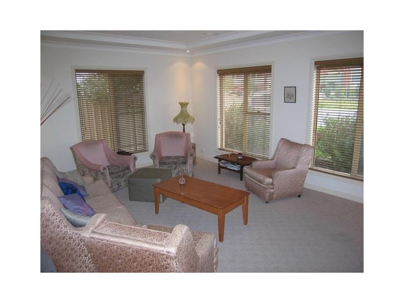 3 The Terrace, Strathdale VIC 3550