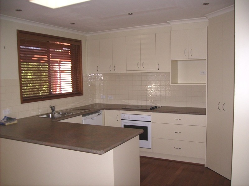 2 Butcher Street, Strathdale VIC 3550