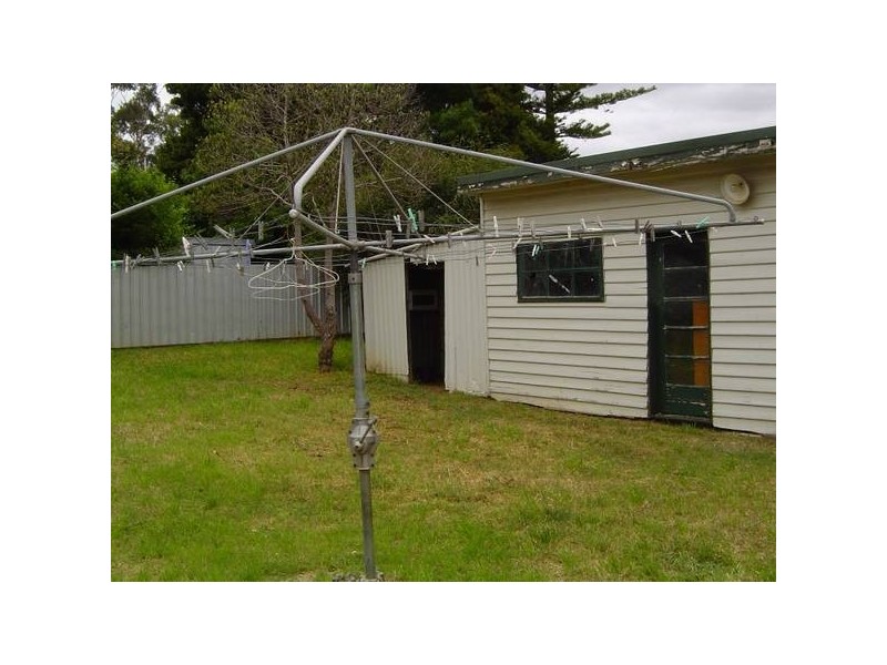 22 Clarence Avenue, Kennington VIC 3550