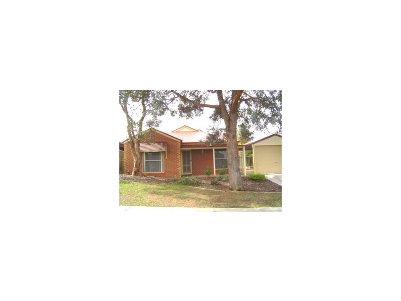 16 Jeffrey Avenue, Flora Hill VIC 3550