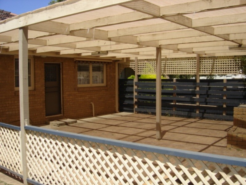 2 Guidice Street, Golden Square VIC 3555