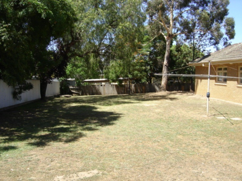 2 Guidice Street, Golden Square VIC 3555