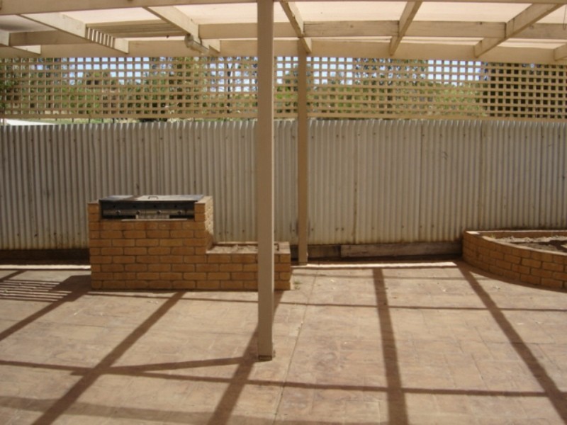 2 Guidice Street, Golden Square VIC 3555