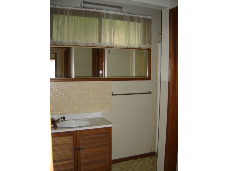 1 Graham Street, Quarry Hill VIC 3550