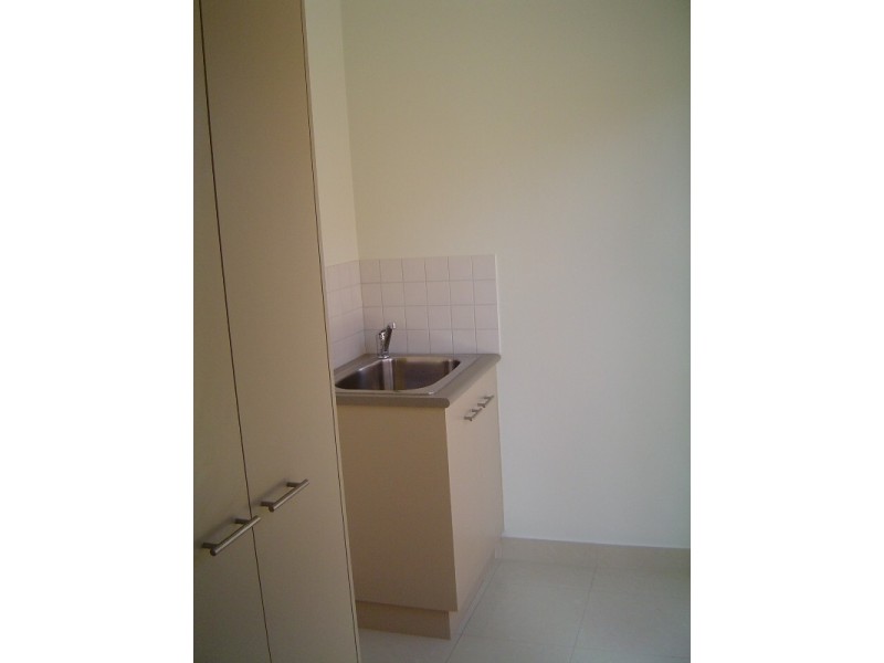 3/7A Curtin Mews, Flora Hill VIC 3550