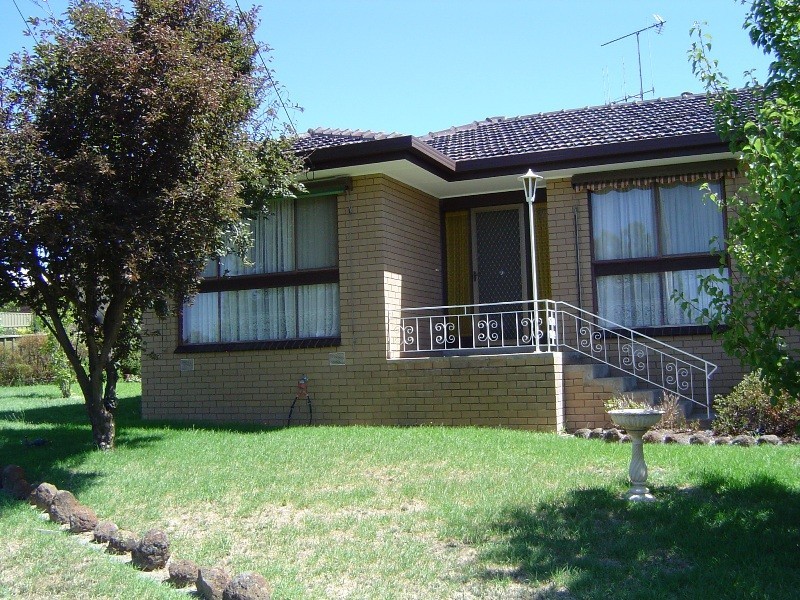 9 Pallett Street, Golden Square VIC 3555