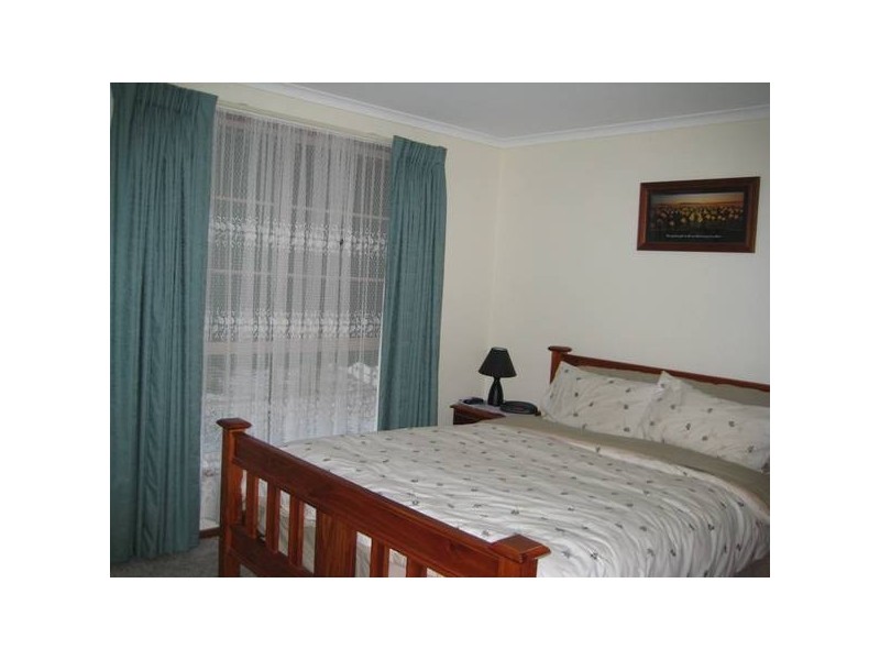 22 Lukin Crescent, Kangaroo Flat VIC 3555
