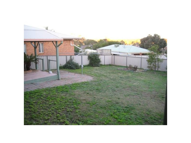 22 Lukin Crescent, Kangaroo Flat VIC 3555
