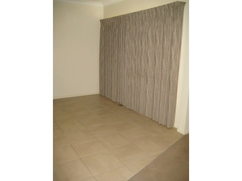 5 Beaumont Court, Flora Hill VIC 3550