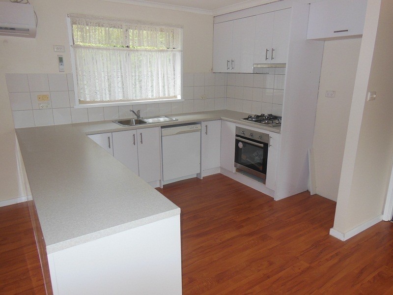 2/22 Warranwah Drive, Strathdale VIC 3550