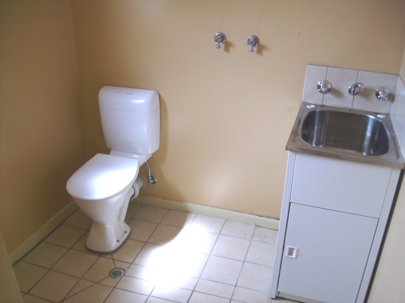 173 High Street, Kangaroo Flat VIC 3555