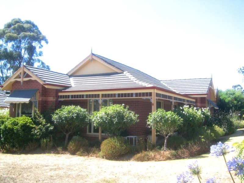 27 Butcher Street, Strathdale VIC 3550