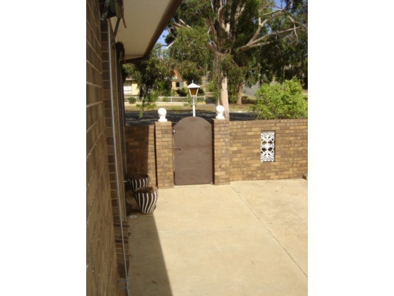 40 Ophir Street, Golden Square VIC 3555