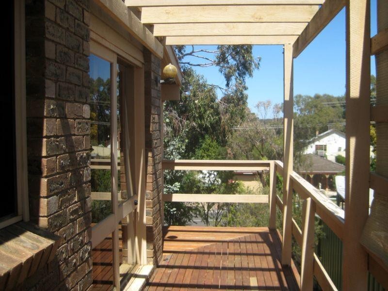 1/17 Wirth Street, Flora Hill VIC 3550