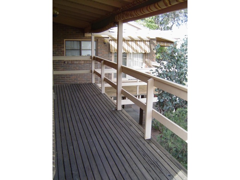 1/17 Wirth Street, Flora Hill VIC 3550