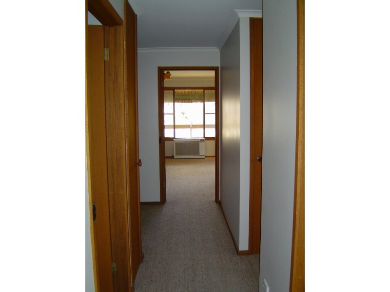 1/17 Wirth Street, Flora Hill VIC 3550