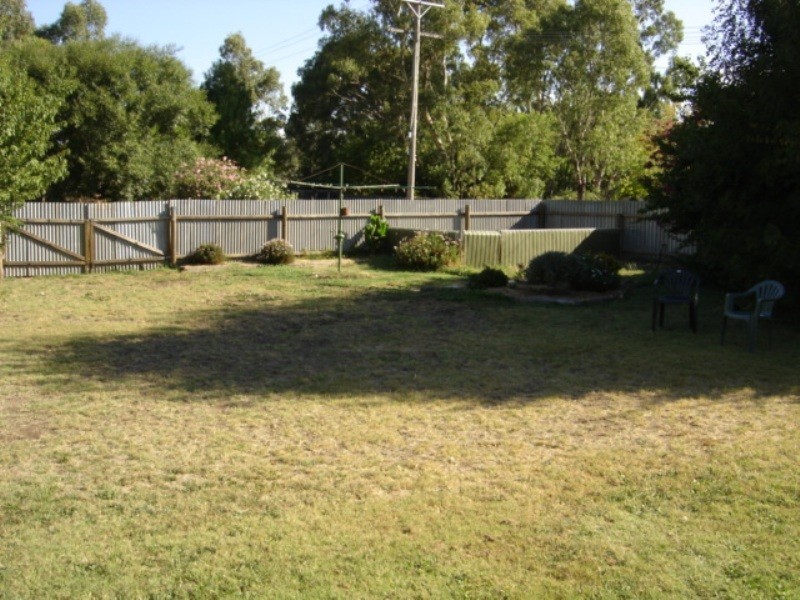 300 Holdsworth Road, White Hills VIC 3550