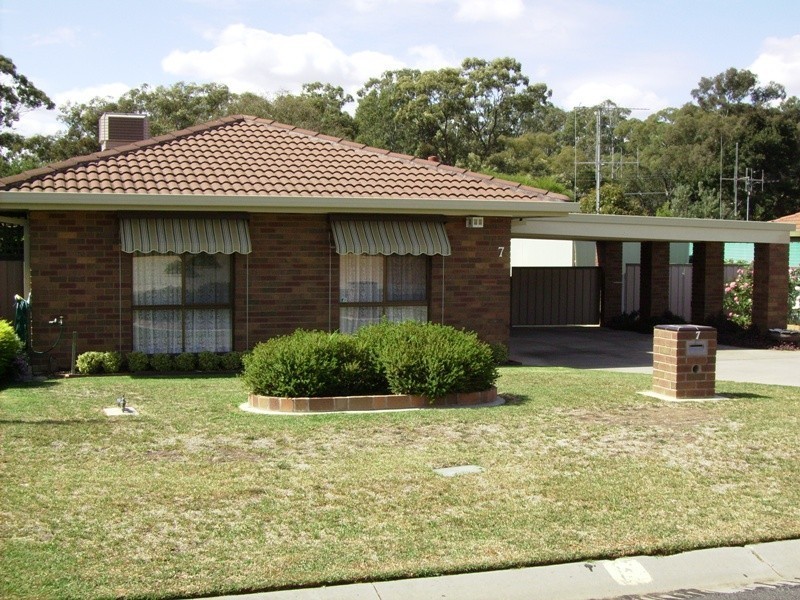 7 Mayer Court, Strathdale VIC 3550